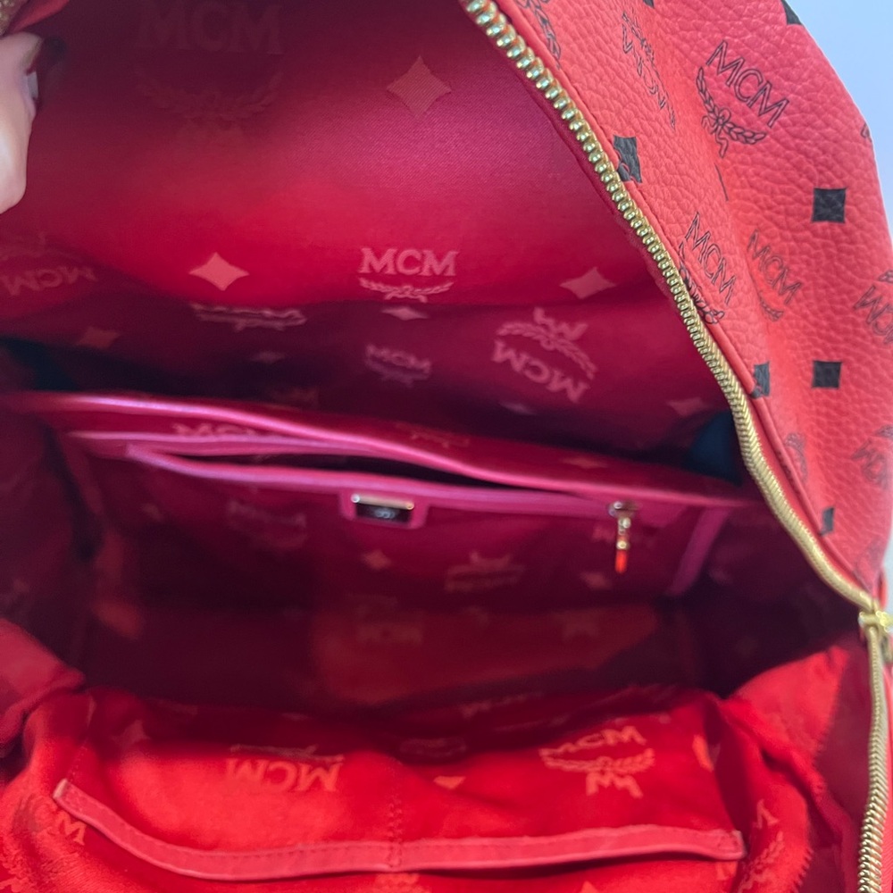 MCM Vibrant Pink Visetos Leather Backpack - Picture 10 of 11